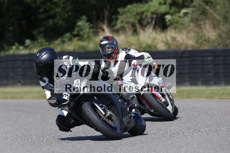 Archiv-2025/49 26.08.2025 Cornu Master School ADR/rot-rouge/311